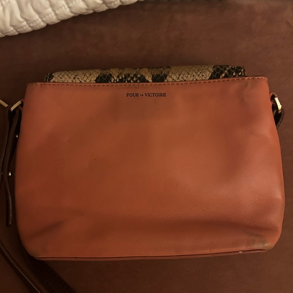 POUR LA VICTOIRE Crossbody small bag - Picture 3 of 7